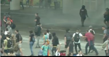 احتجاجات فى برشلونة ضد زيارة ملك إسبانيا للمدينة