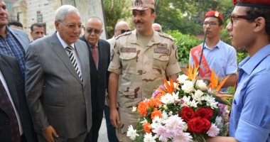 صور.. محافظ الدقهلية يشارك فى حفل مدرسة المنصورة الثانوية بذكرى نصر أكتوبر