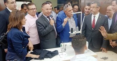 رئيس "إسكان البرلمان" لأهالى تل العقارب: «الرئيس السيسى همه كله المواطن»