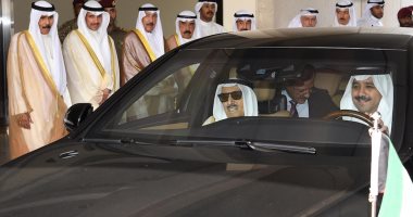 صباح الأحمد.. أمير الكويت يشكر المواطنين على احتفائهم بعودته 
