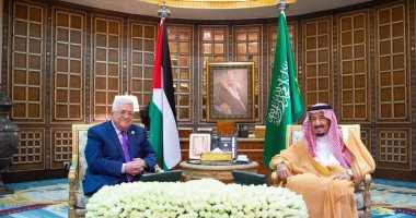 خادم الحرمين يؤكد لأبو مازن دعم السعودية لحقوق شعب فلسطين وقيام دولته المستقلة