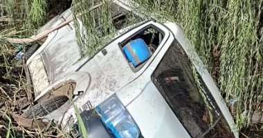 انقلاب سيارة بترعة ميت يزيد فى الغربية دون وقوع إصابات