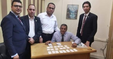جمارك مطار القاهرة تضبط محاولة تهريب كمية من الأقراص المخدرة