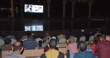 صور.. عرض فيلم الممر للجمهور فى المنيا بالمسرح الرومانى