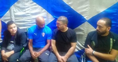 صور.. شيكابالا يقدم واجب العزاء فى وفاة الطفل الزملكاوى أدهم الكيكى 