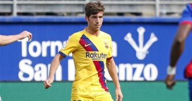 برشلونة يكشف عن حجم إصابة سيرجيو روبرتو 