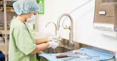 التعرض لمواد التنظيف الكيميائية بالمستشفيات يعرض العاملين لأمراض الرئة ب38%