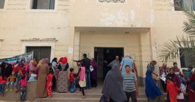 فحص 1450 مريض خلال قافلة طبية بالبحيرة