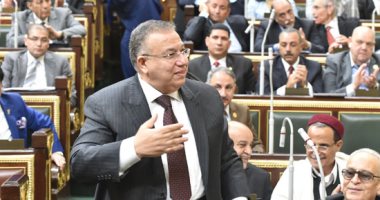 على عبدالعال يهنئ وكيل البرلمان لحصوله على ميدالية شرفية من دولة أذربيجان