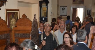 صور.. أول رحلة بحرية قبرصية تزور مكتبة الإسكندرية ومتحف كفافيس