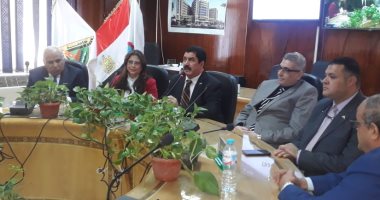 صور.. "طب بنها" تنظم أول مشاركة مجتمعية لدعم بناء المستشفى الجامعى الجديد