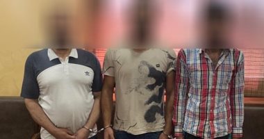 ضبط عصابة تسرق أموال السائقين منتحلين صفة رجال شرطة