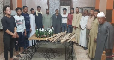 إحباط مشاجرة بسبب معاكسته عاطل لسيدة فى حلوان وضبط أسلحة ومواد حارقة