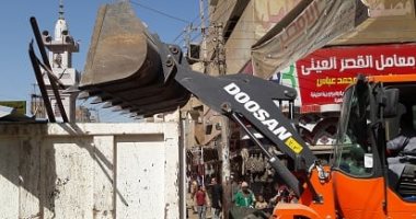صور.. تحرير 631 مخالفة خلال حملة ببنى مزار بالمنيا