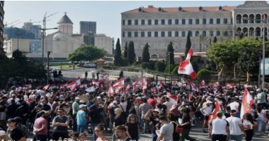توافد المتظاهرين لساحة رياض الصلح بلبنان