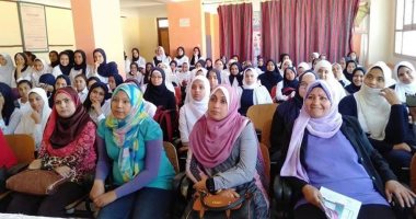 صور .. الهيئة العامة للإستعلامات تنظم ندوة عن انتصارات 6 أكتوبر بمدينة المنيا