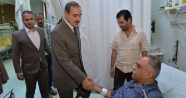 صور.. محافظ أسيوط يزور رئيسى مركز أبو تيج وحى غرب بعد تعرضهما لوعكة صحية