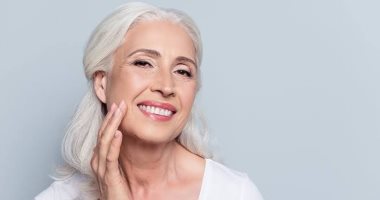 5 نصائح للعناية بالبشرة تقليل التجاعيد.. النوم والترطيب أساسيان