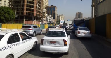 النشرة المرورية.. كثافات مرتفعة بمحاور القاهرة والجيزة 