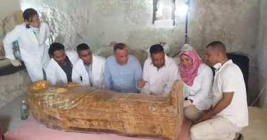 صور.. تعرف على تفاصيل الترميمات الأولية لتوابيت "خبيئة العساسيف" بالأقصر