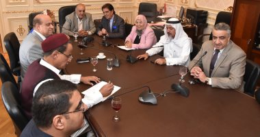 صور.. الشئون العربية بالبرلمان ترفض التدخلات الأجنبية لضرب وحدة العراق