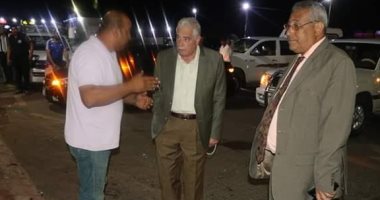 محافظ جنوب سيناء يجرى جولة تفقدية ليلية بمدينة شرم الشيخ