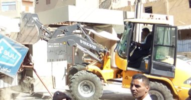 صور.. حملات إزالة تعديات وبناء مخالف ورفع إشغالات بـ4 محافظات