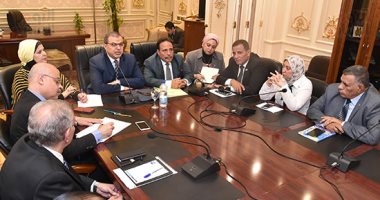 القوى العاملة: نهتم بتدريب وتأهيل العمالة.. و140 مليون حصيلة تراخيص الأجانب فى 30 يونيه 2019