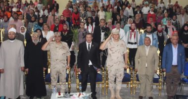 "تعليم الإسكندرية" تكرم أبطال "إيلات" وتفتتح معرض الطلاب الموهوبين