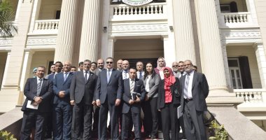 لجنة تقييم الجامعات تتفقد كليات ومدن ومستشفى جامعة بنها لاختيار أفضل جامعة
