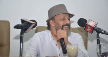 عمرو عبد الجليل: بحب الأدوار الصعبة وتكريمى فى الأقصر على قيد الحياة أسعدنى