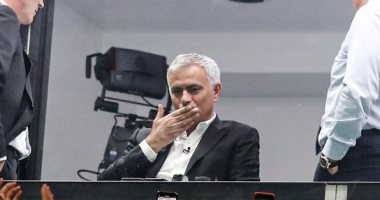 بوروسيا دورتموند يتواصل مع مورينيو لخلافة السويسرى فافر