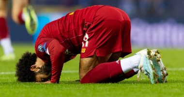 ملخص لمسات محمد صلاح في مباراة ليفربول ضد جينك.. يصنع ويسجل