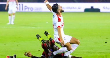 شاهد .. بدون تدخل إصابة مهاجم جينراسيون بعد دقيقتين من بداية مباراة الزمالك
