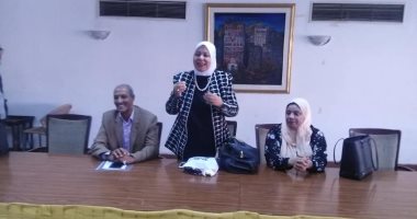 صور.. وكيل تضامن الأقصر يعقد لقاء بمسئولى مشروعات المرأة بالوزارة