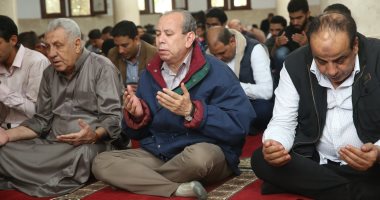 محافظ كفر الشيخ يكلف رؤساء المدن بسرعة رفع المياه من الشوارع 