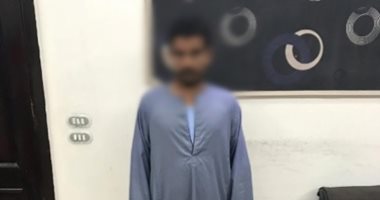 القبض على شخص بحوزته قطعتى سلاح نارى مبلغ بسرقتهما بالمنيا