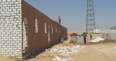 محافظ الوادى الجديد: الإنتهاء من حفر بئر بالقرية الرابعة بدرب الأربعين