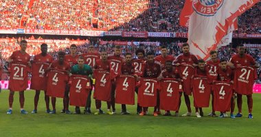 لفتة إنسانية من نجوم بايرن ميونخ قبل مواجهة برلين فى الدورى الألمانى