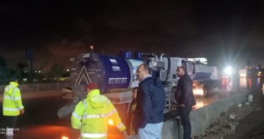 الطقس بالإسكندرية.. استمرار هطول الأمطار والأحياء تنزح المياه