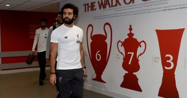 ليفربول ضد توتنهام.. وصول محمد صلاح ونجوم ليفربول إلى "أنفيلد"