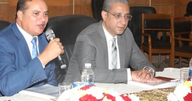 محافظ سوهاج يؤكد على قيمة الجامعة ودورها كظهير علمي لتنمية المجتمع