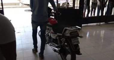 شكوى من وجود دراجة بخارية داخل غرفة الطوارئ التأمين الصحى بالعاشر