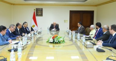 "العصار" يستقبل شركة "نت سينك" الأمريكية لبحث سبل التعاون