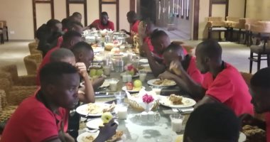 كواليس بعثة برولين الأوغندى قبل مواجهة النصر الليبى بالقاهرة.. صور  