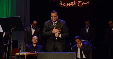 ابتهالات وأناشيد صوفية في حفل حسام صقر احتفالا بالمولد النبوي الشريف 