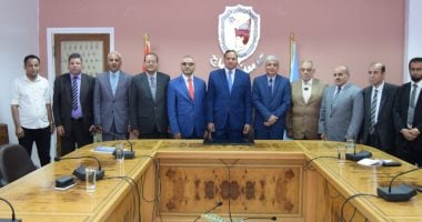 صور.. جامعتا سوهاج والبيضاء باليمن يبحثان أوجه التعاون العلمى المشترك