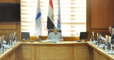 رئيس جامعة كفرالشيخ يوجه بالاستعداد لإجراء اختبارات القطاع الصحى الإلكترونية