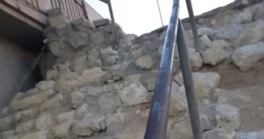 سلم المحور من الطريق الصحرواى حجرى.. شكوى "أحمد" من محافظة الجيزة