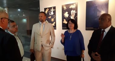 وزيرة الثقافة ورئيس قطاع الفنون التشكيلية يفتتحان معرض أحمد فؤاد سليم..غداً